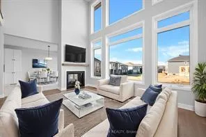 Photo 15 of 584 Paakanaak Avenue, Ottawa, Blossom Park/Kemp Park/Findlay Creek — HOMEH