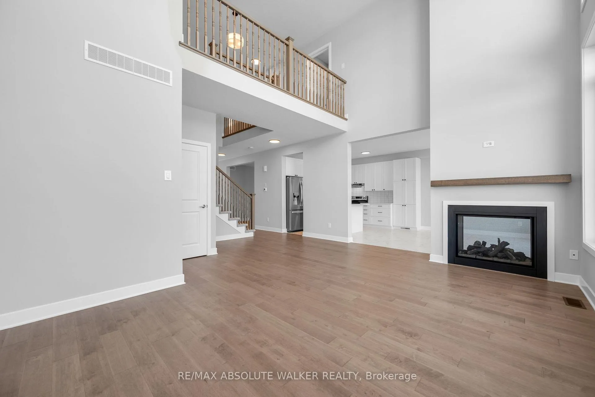 Photo 17 of 584 Paakanaak Avenue, Ottawa, Blossom Park/Kemp Park/Findlay Creek — HOMEH