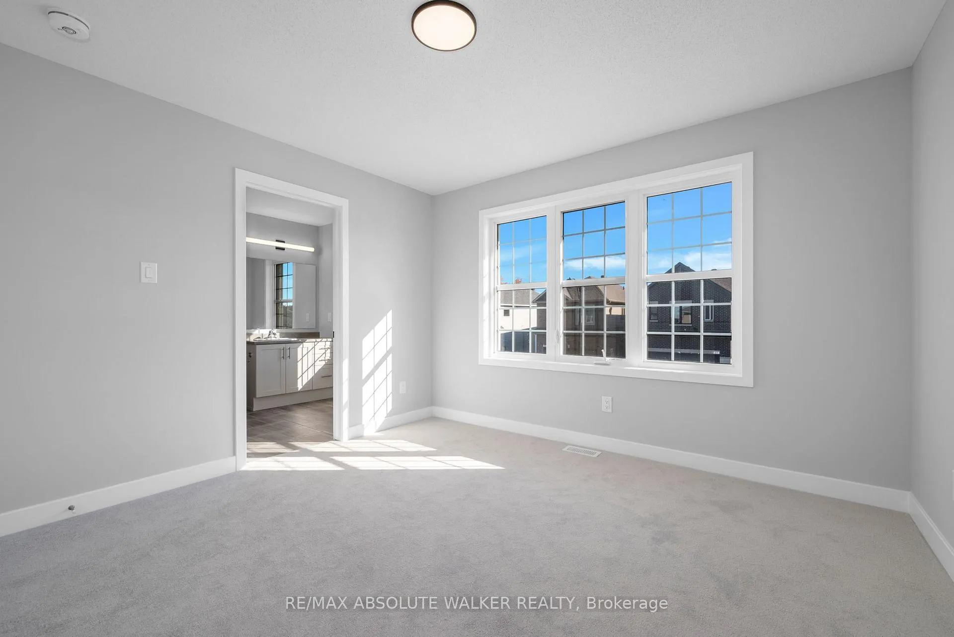 Photo 28 of 584 Paakanaak Avenue, Ottawa, Blossom Park/Kemp Park/Findlay Creek — HOMEH