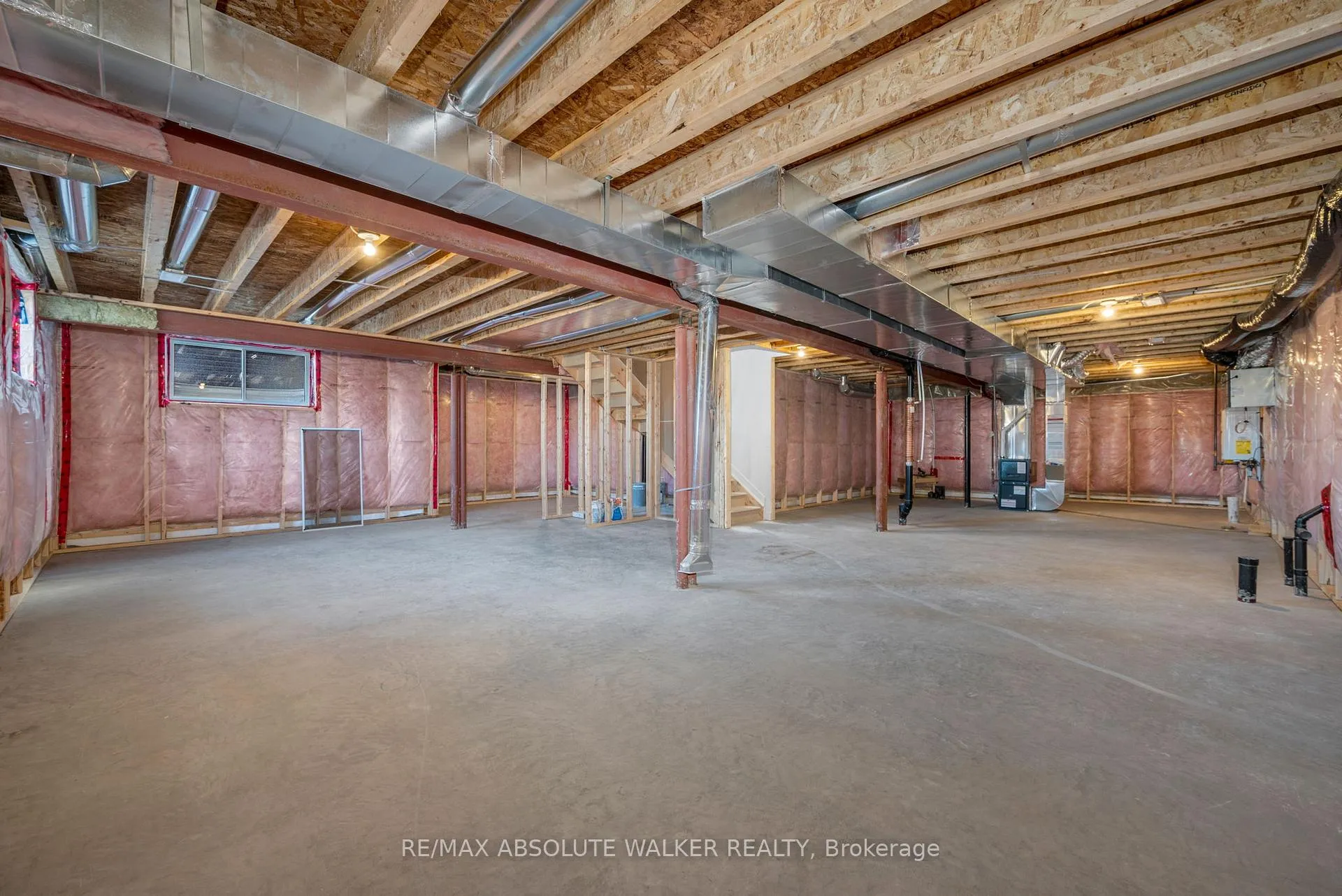 Photo 38 of 584 Paakanaak Avenue, Ottawa, Blossom Park/Kemp Park/Findlay Creek — HOMEH