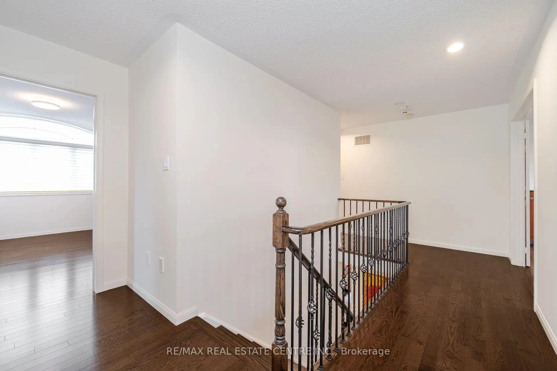 Photo 22 of 616 Greenhill Avenue, Oshawa, Samac — HOMEH