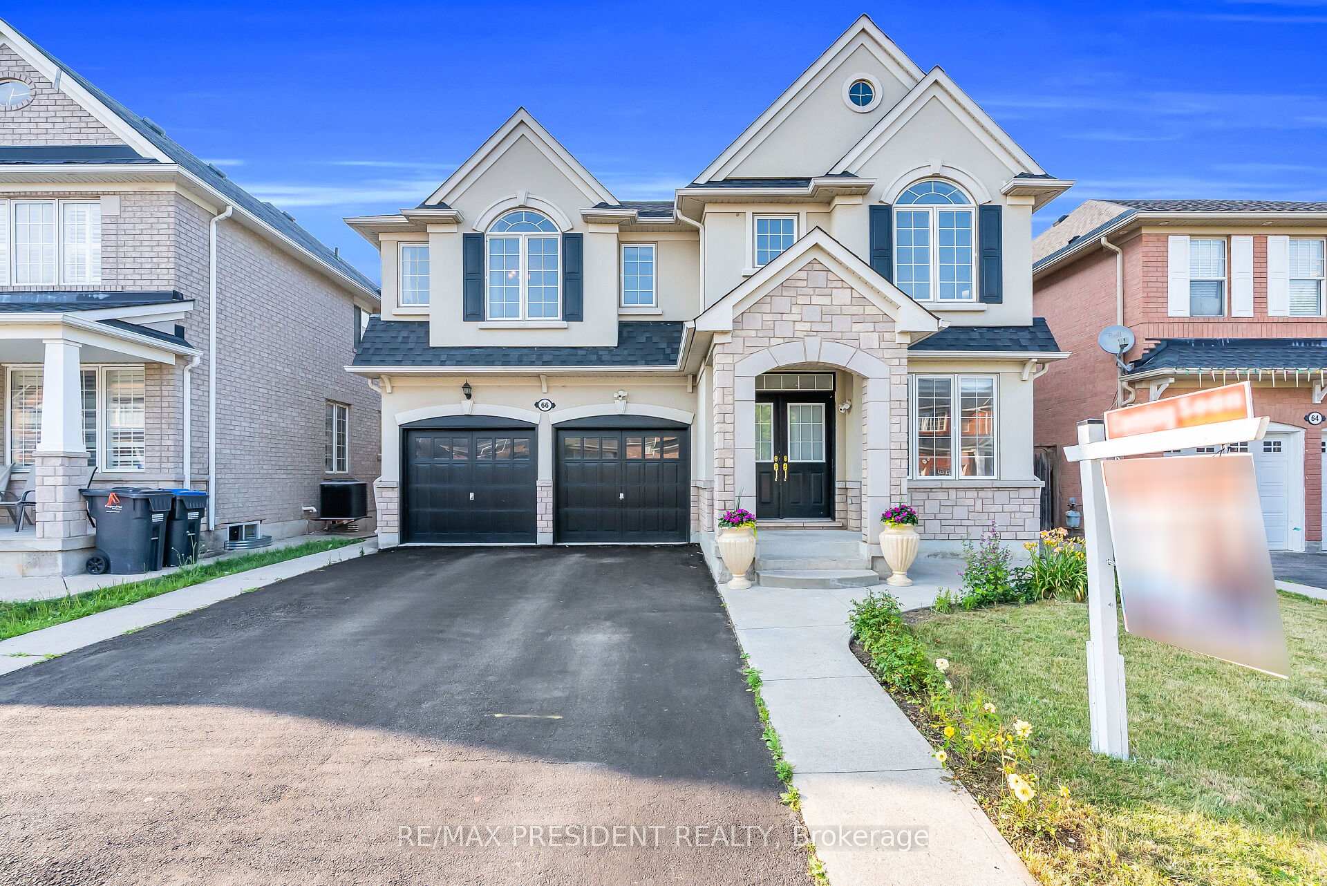 Photo 1 of 66 Bayhampton Drive, Brampton, Vales of Castlemore — HOMEH