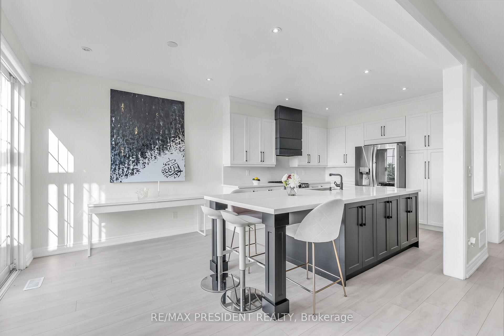 Photo 13 of 66 Bayhampton Drive, Brampton, Vales of Castlemore — HOMEH