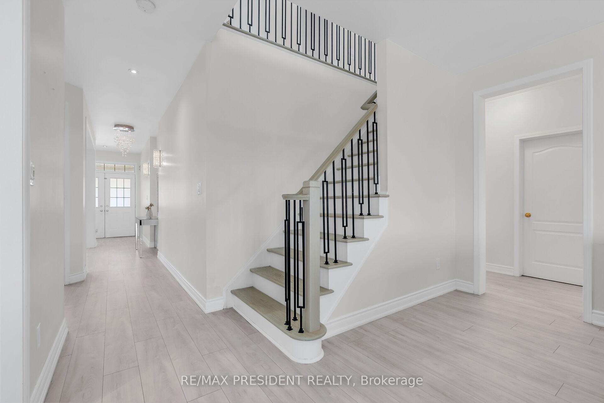 Photo 18 of 66 Bayhampton Drive, Brampton, Vales of Castlemore — HOMEH