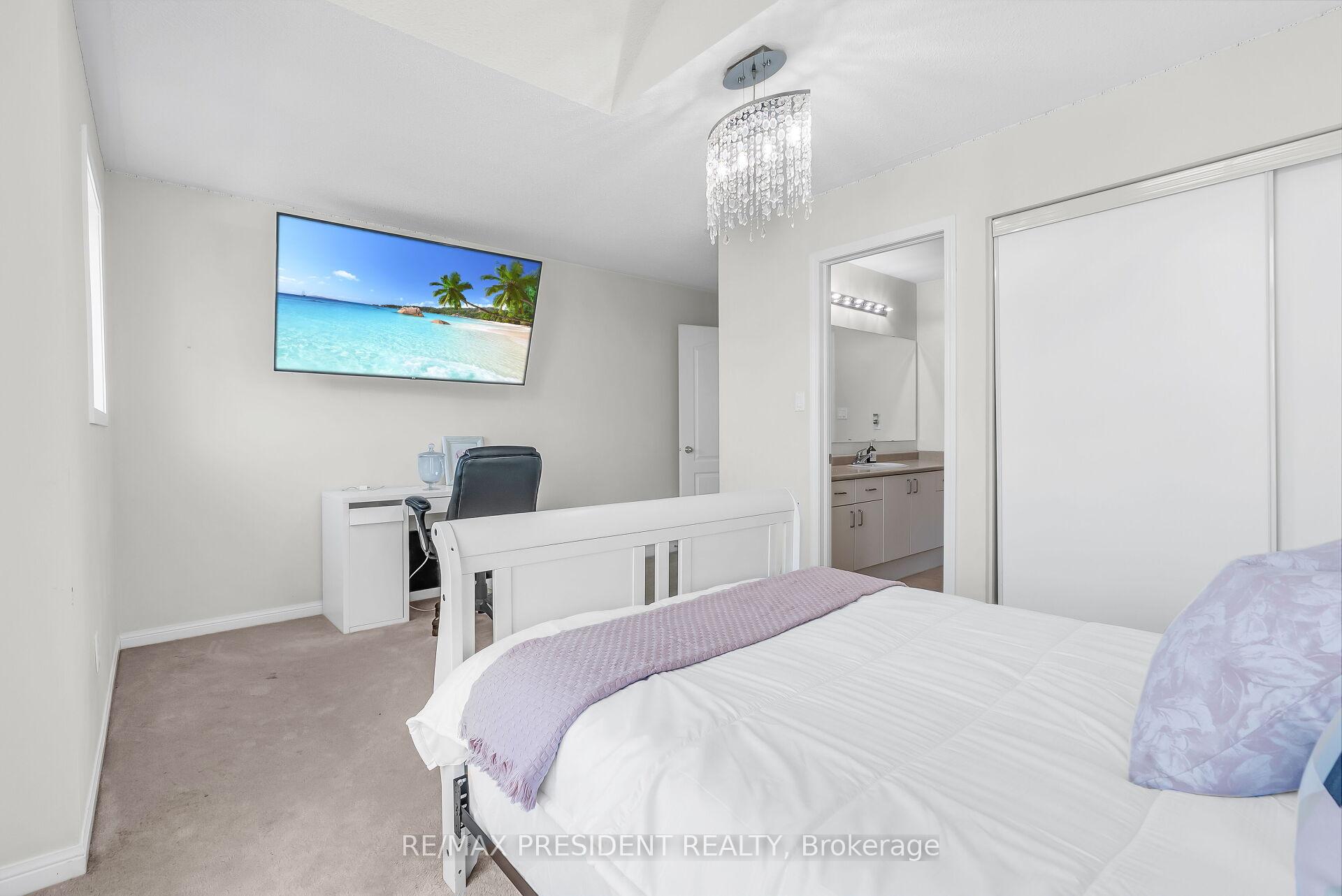 Photo 27 of 66 Bayhampton Drive, Brampton, Vales of Castlemore — HOMEH