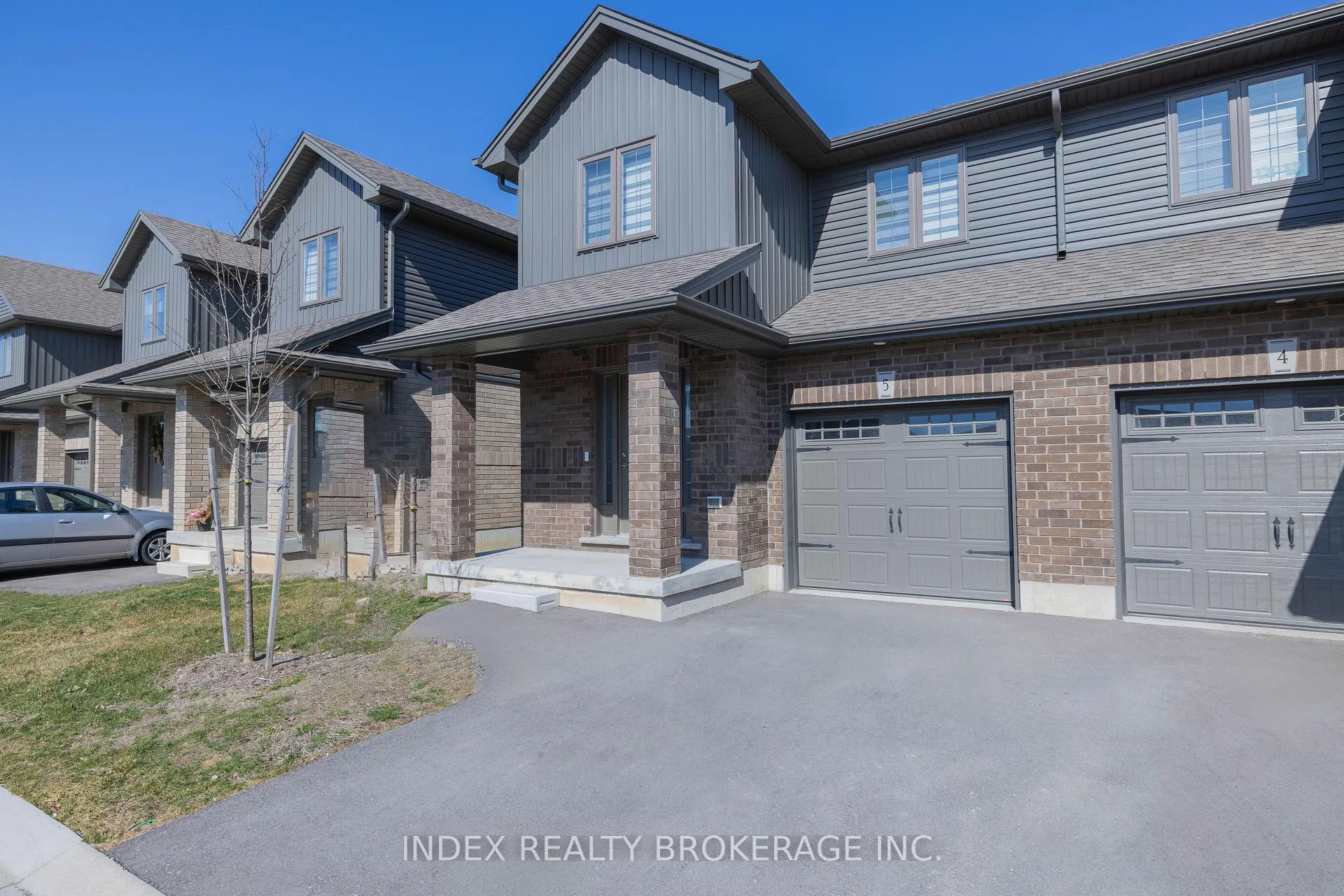 Photo 1 of Unit 5, 29 Schuyler Street, Brant, Paris — HOMEH