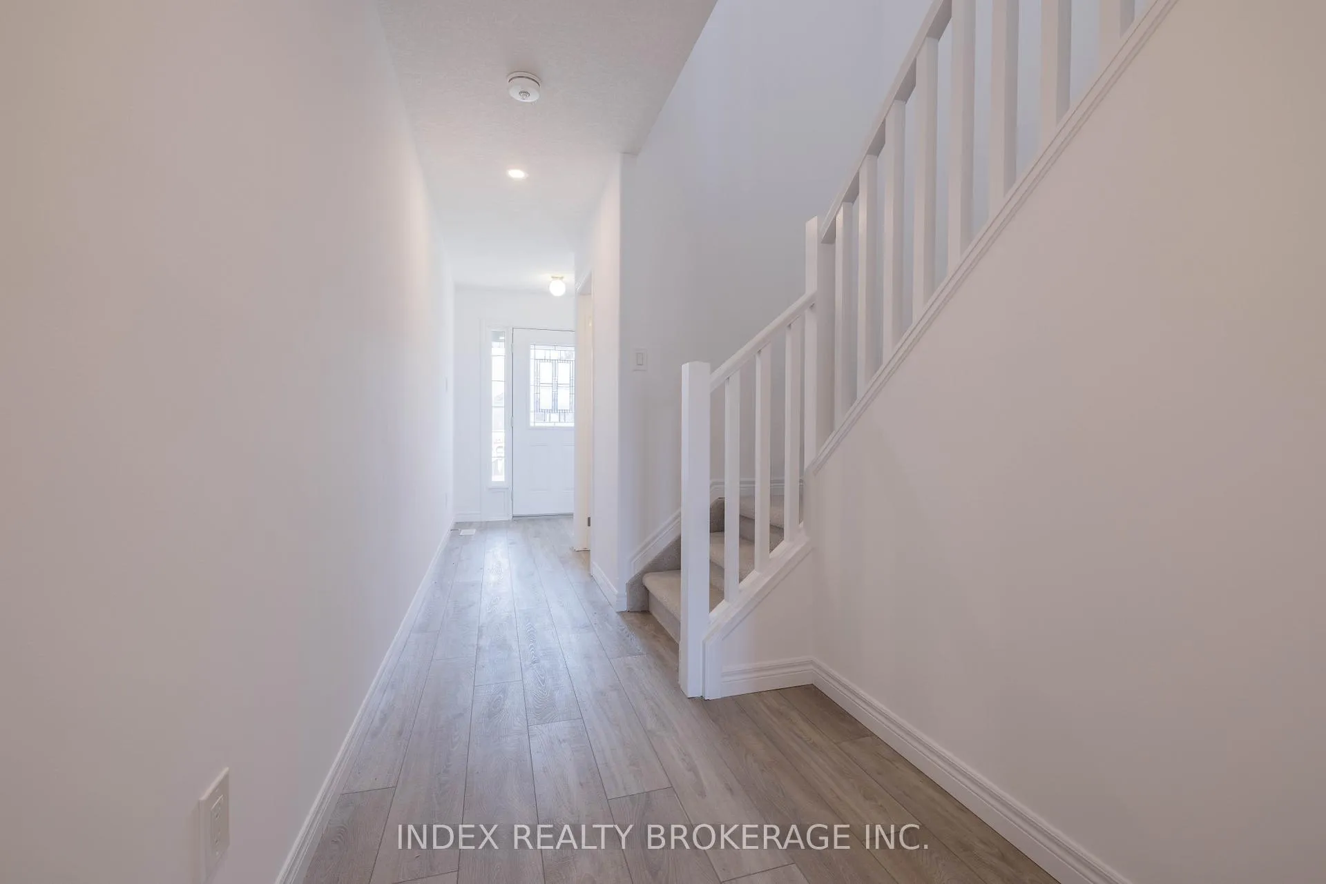 Photo 6 of Unit 5, 29 Schuyler Street, Brant, Paris — HOMEH