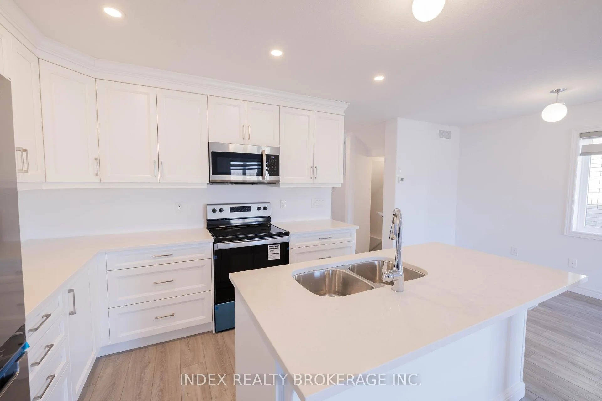 Photo 9 of Unit 5, 29 Schuyler Street, Brant, Paris — HOMEH