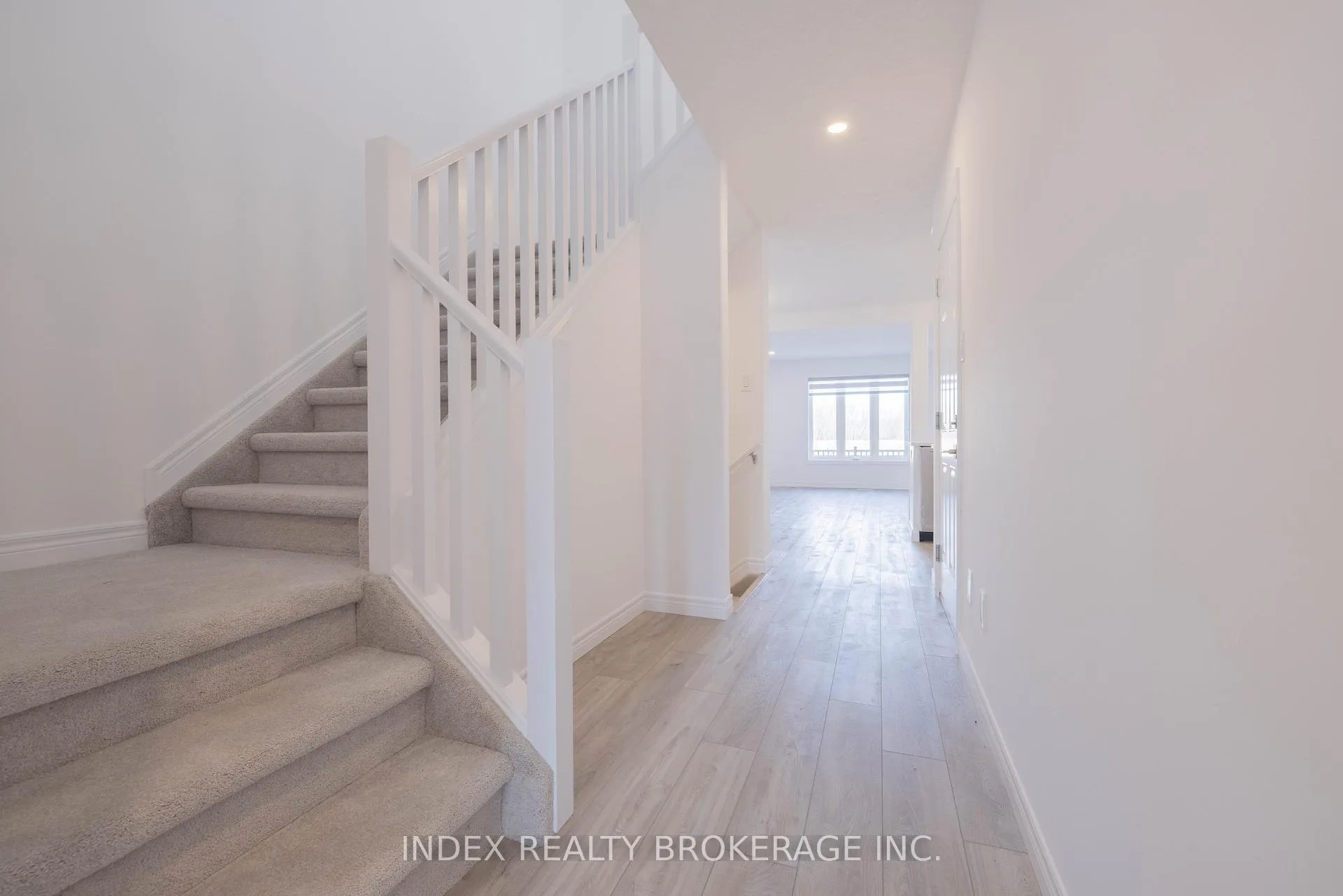 Photo 12 of Unit 5, 29 Schuyler Street, Brant, Paris — HOMEH
