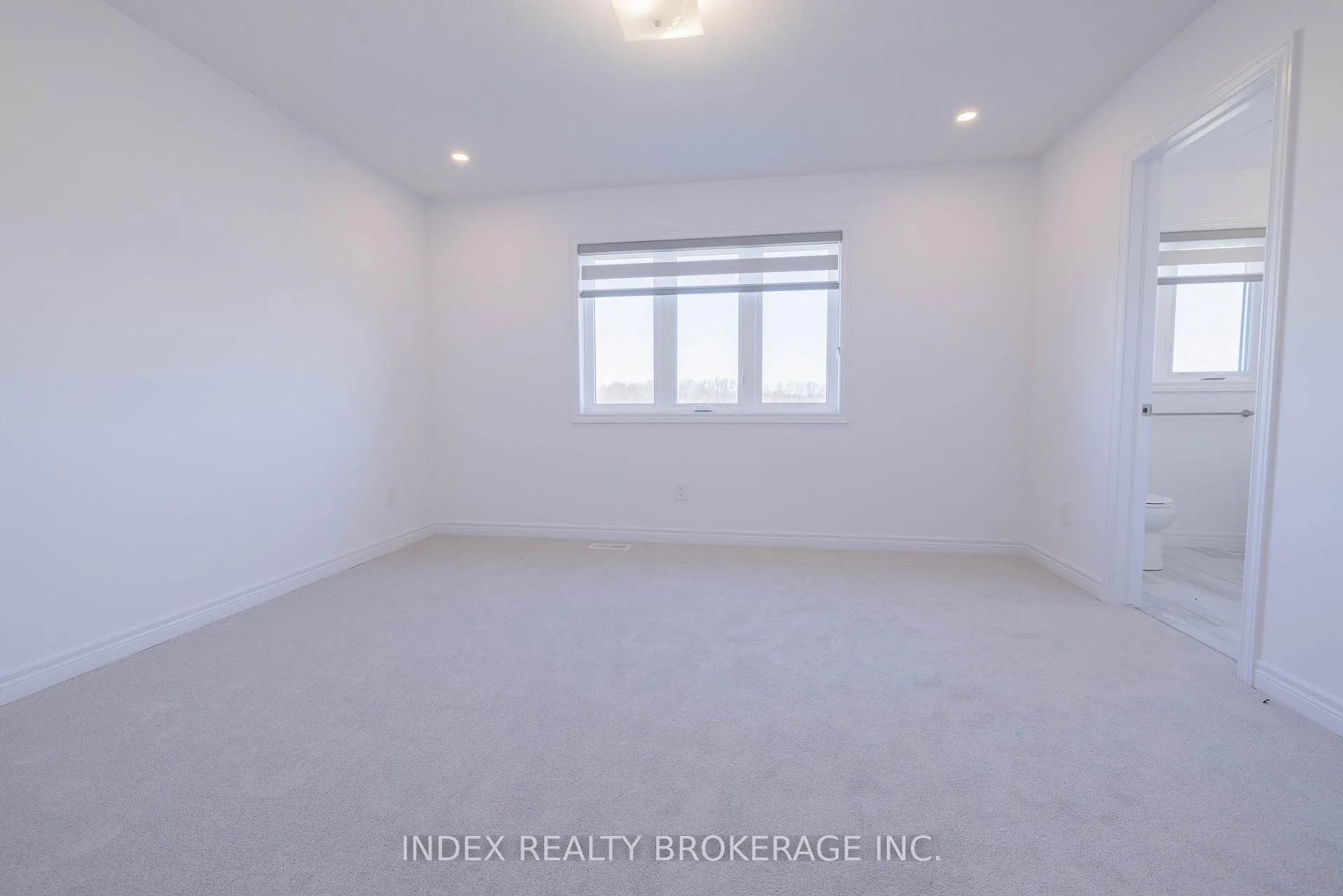 Photo 14 of Unit 5, 29 Schuyler Street, Brant, Paris — HOMEH