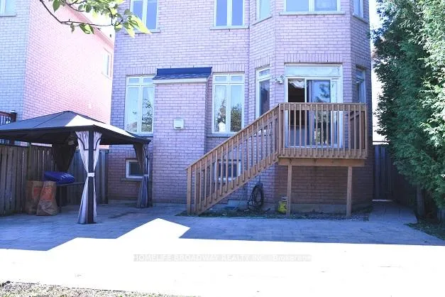 Photo 30 of 358 Autumn Hill Boulevard, Vaughan, Patterson — HOMEH