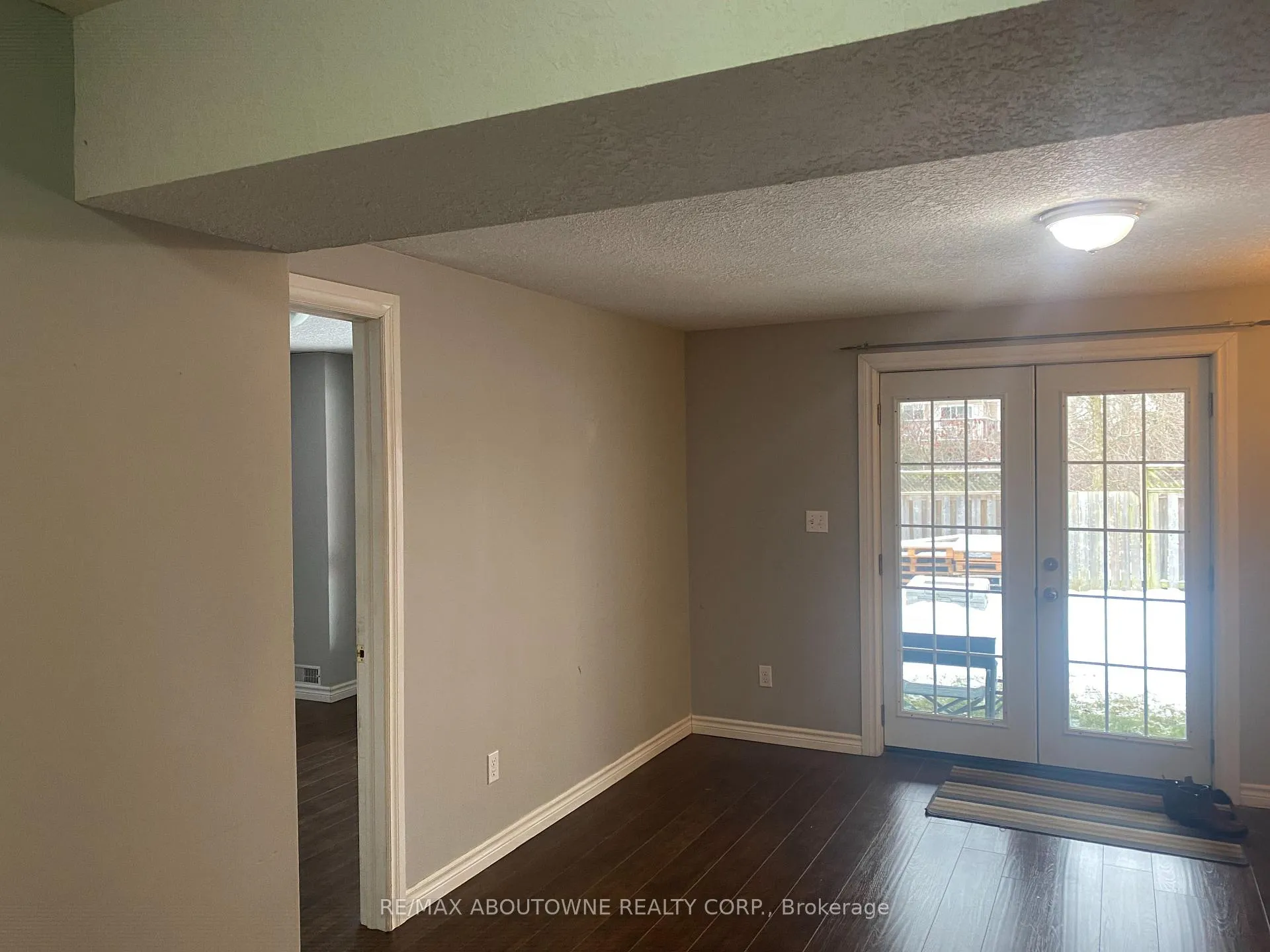Photo 11 of Unit BSMT, 3 Drohan Drive, Guelph, Clairfields/Hanlon Business Park — HOMEH