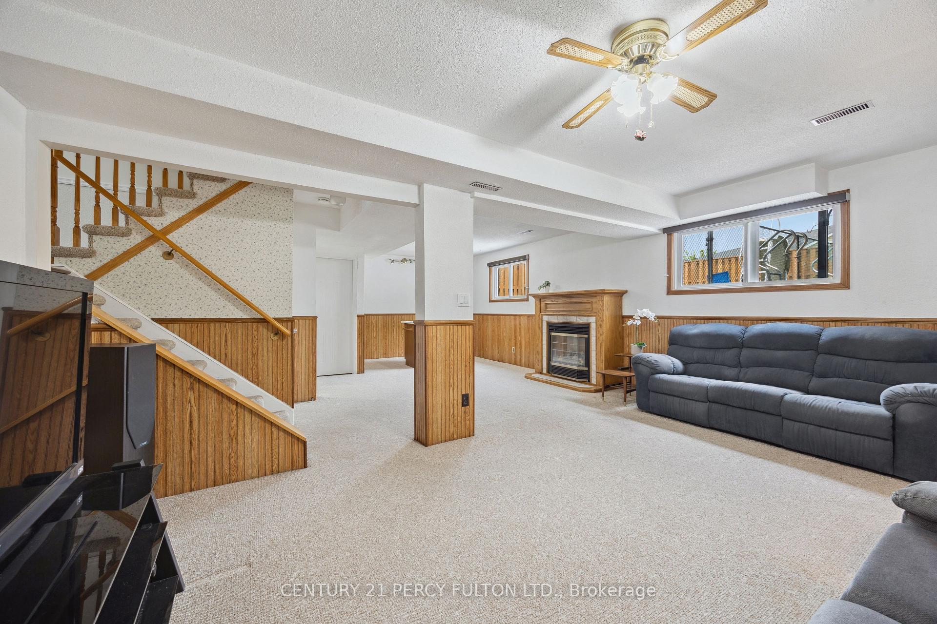 Photo 17 of 53 Sandringham Drive, Clarington, Courtice — HOMEH