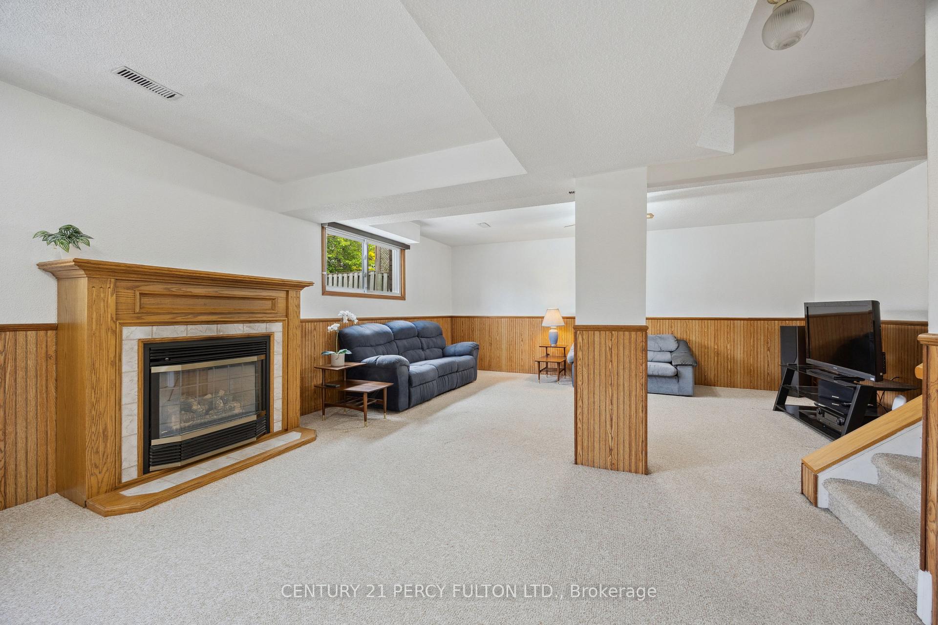 Photo 18 of 53 Sandringham Drive, Clarington, Courtice — HOMEH