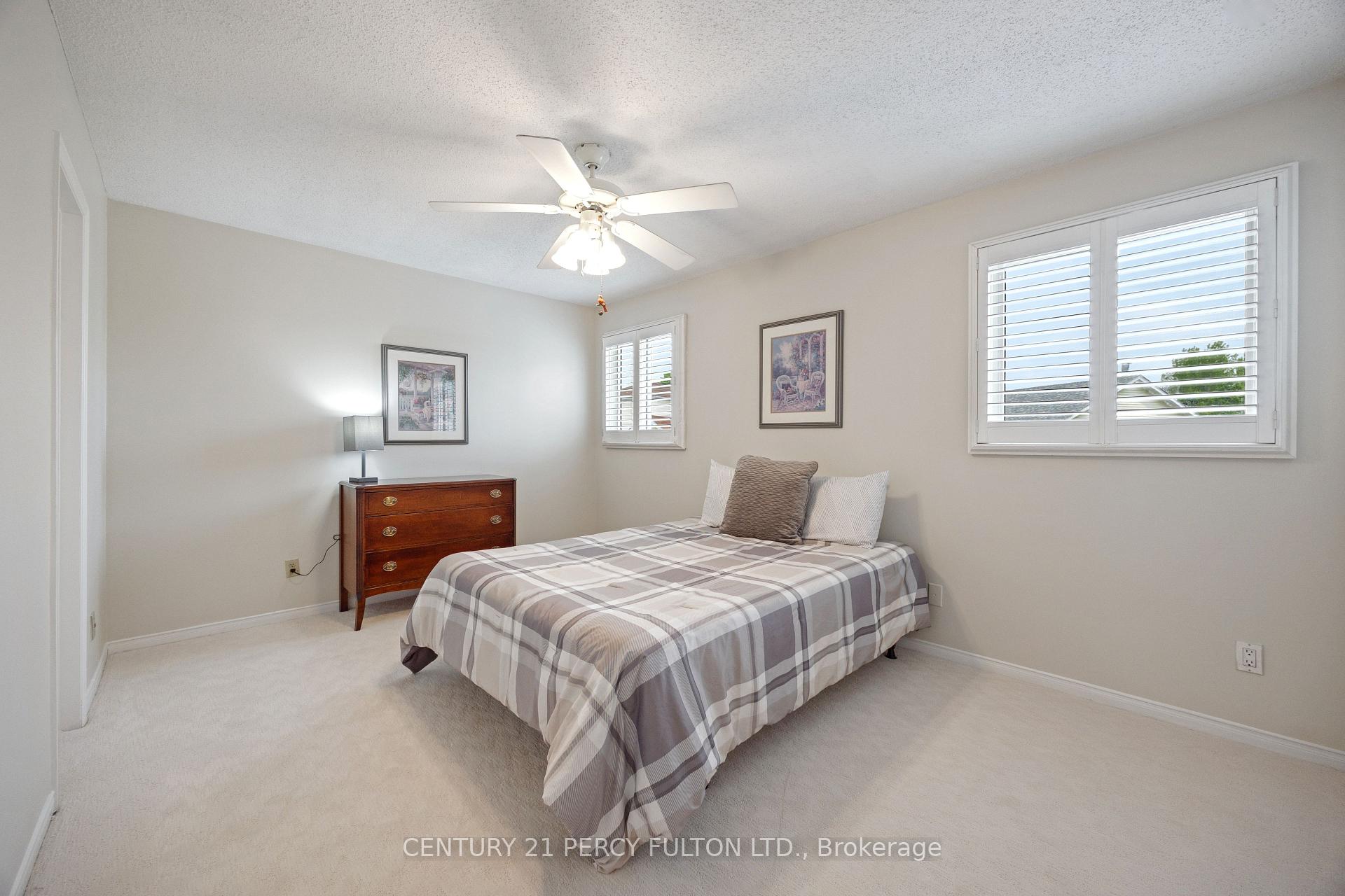 Photo 19 of 53 Sandringham Drive, Clarington, Courtice — HOMEH
