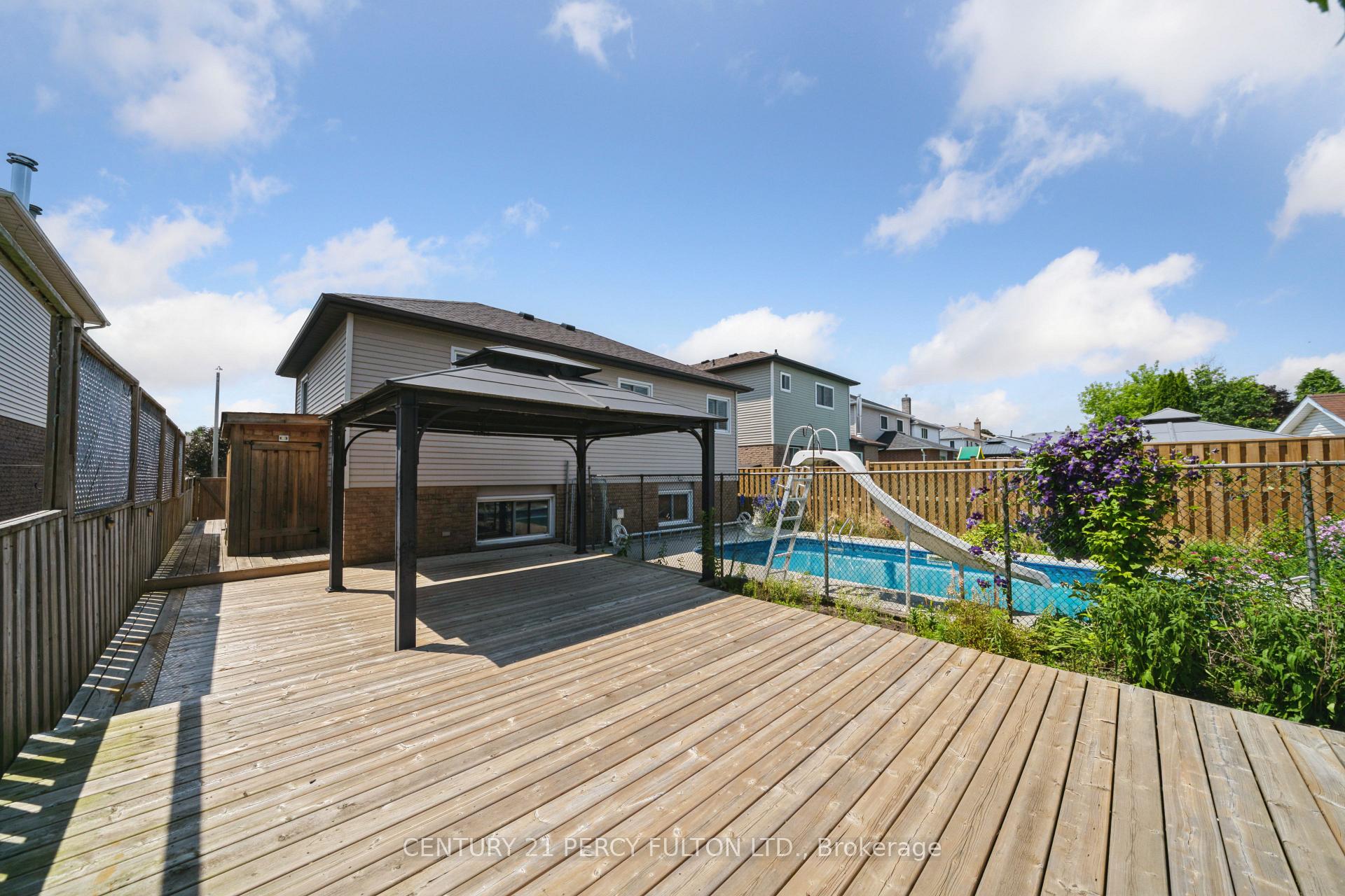 Photo 26 of 53 Sandringham Drive, Clarington, Courtice — HOMEH