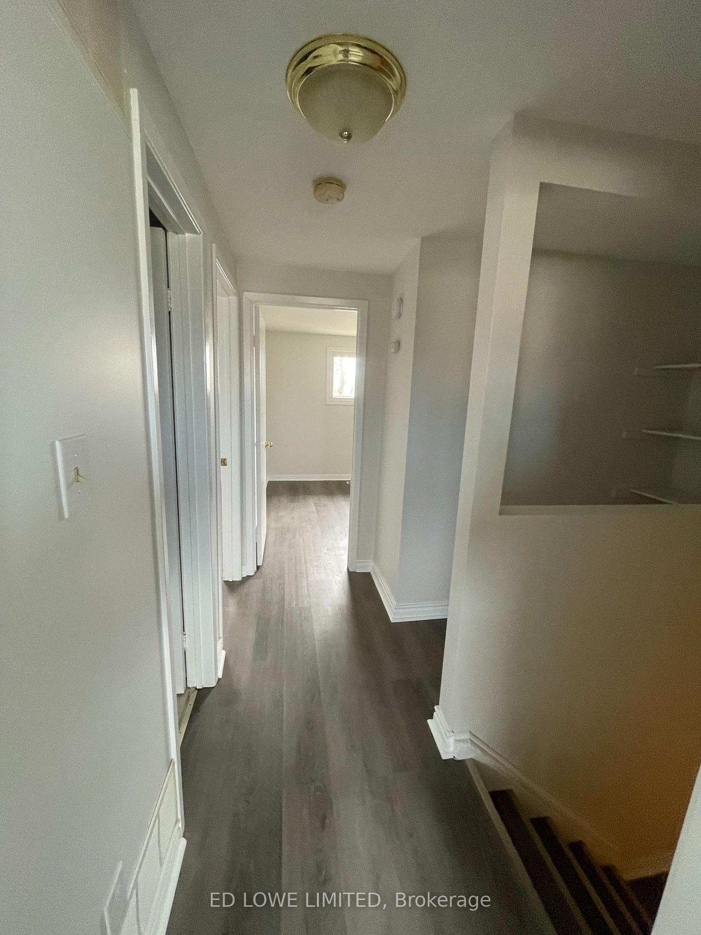 Photo 12 of 274 Browning Trail, Barrie, Letitia Heights — HOMEH