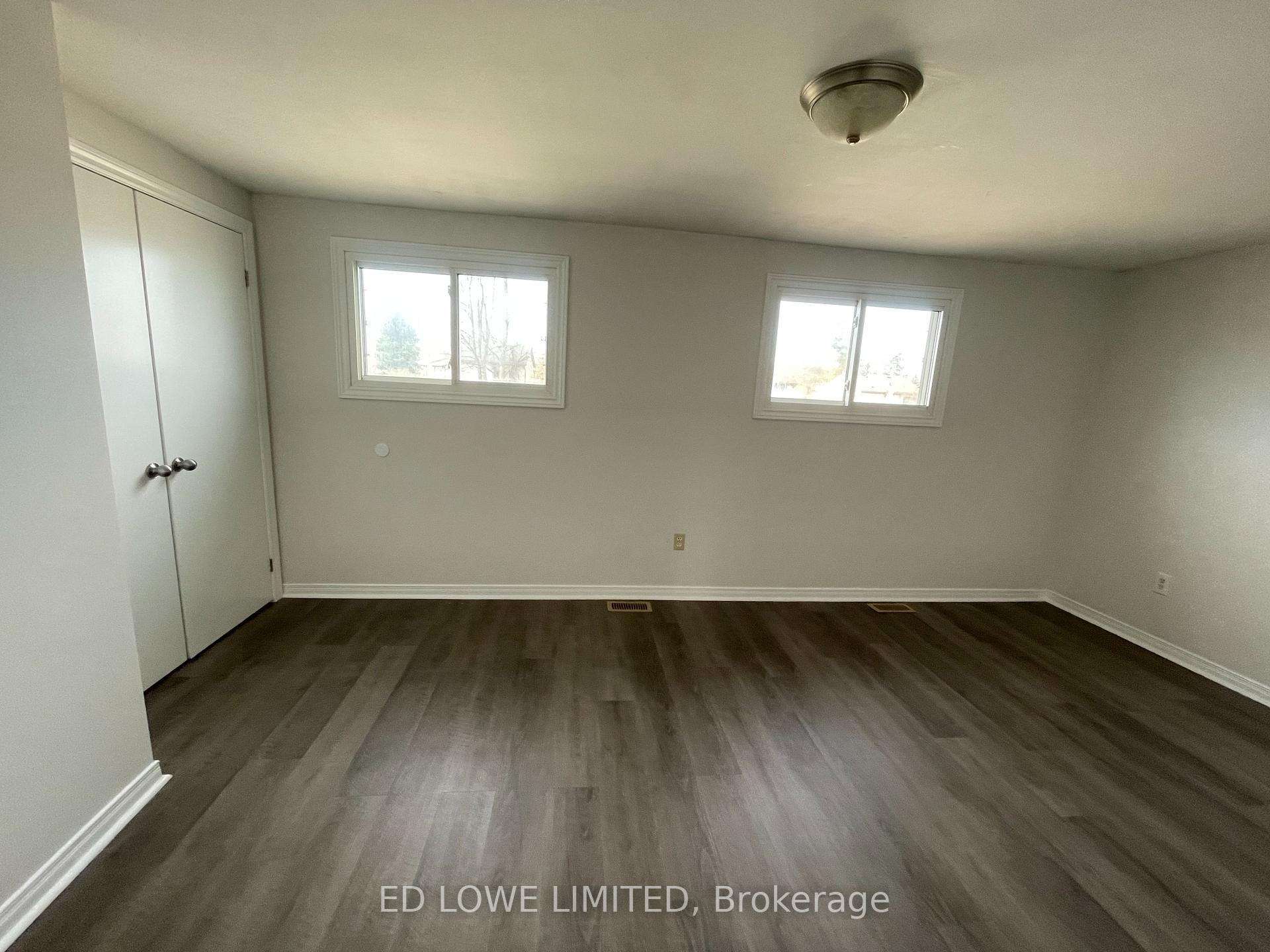 Photo 14 of 274 Browning Trail, Barrie, Letitia Heights — HOMEH