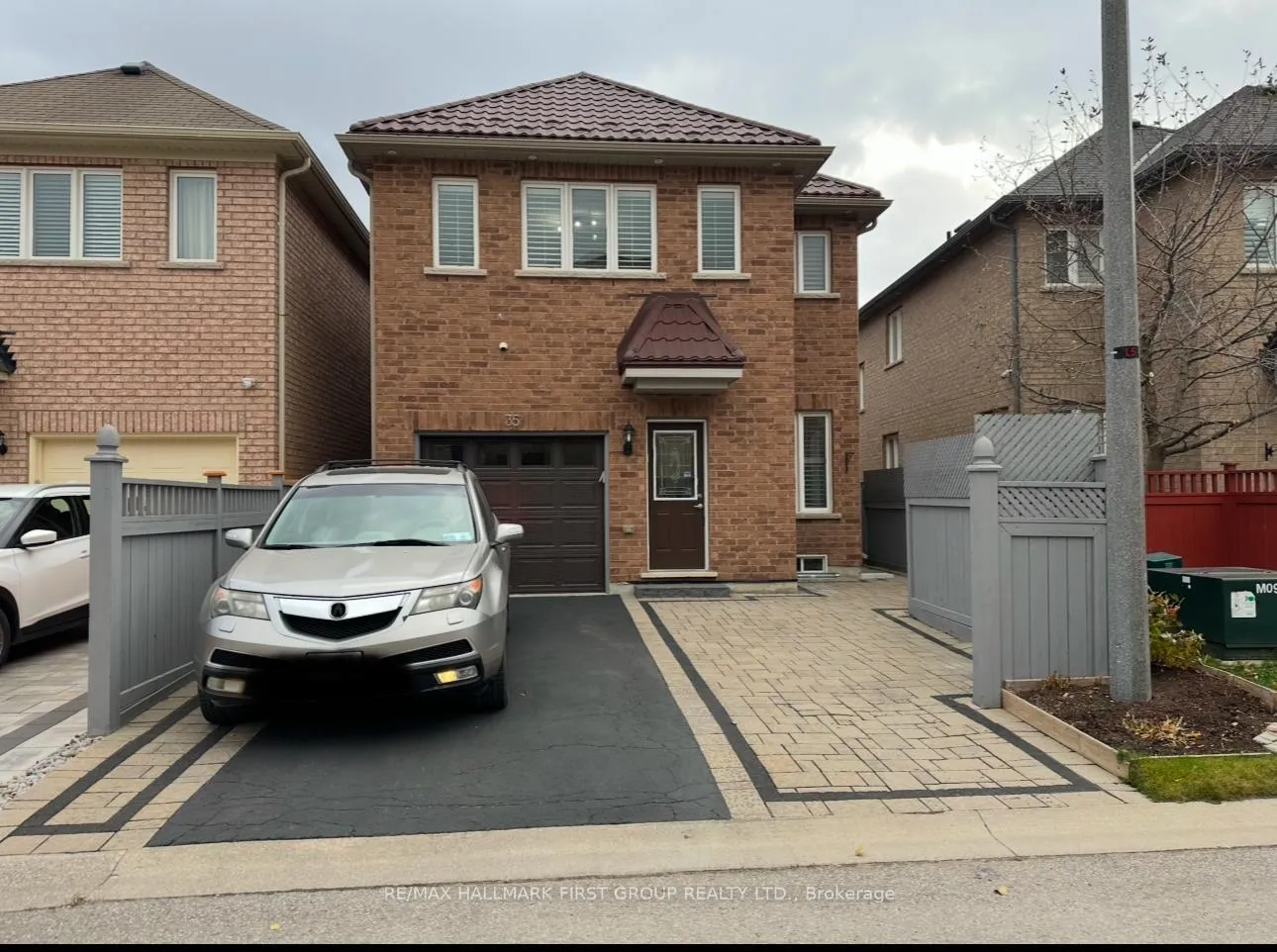 Photo 39 of 35 Crossbrooks Street, Markham, Cornell — HOMEH