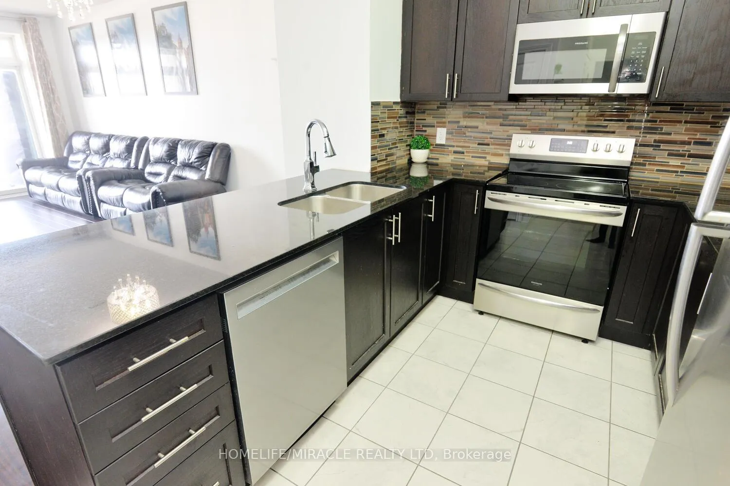 Photo 13 of Unit 503, 7325 Markham Road, Markham, Cedarwood — HOMEH