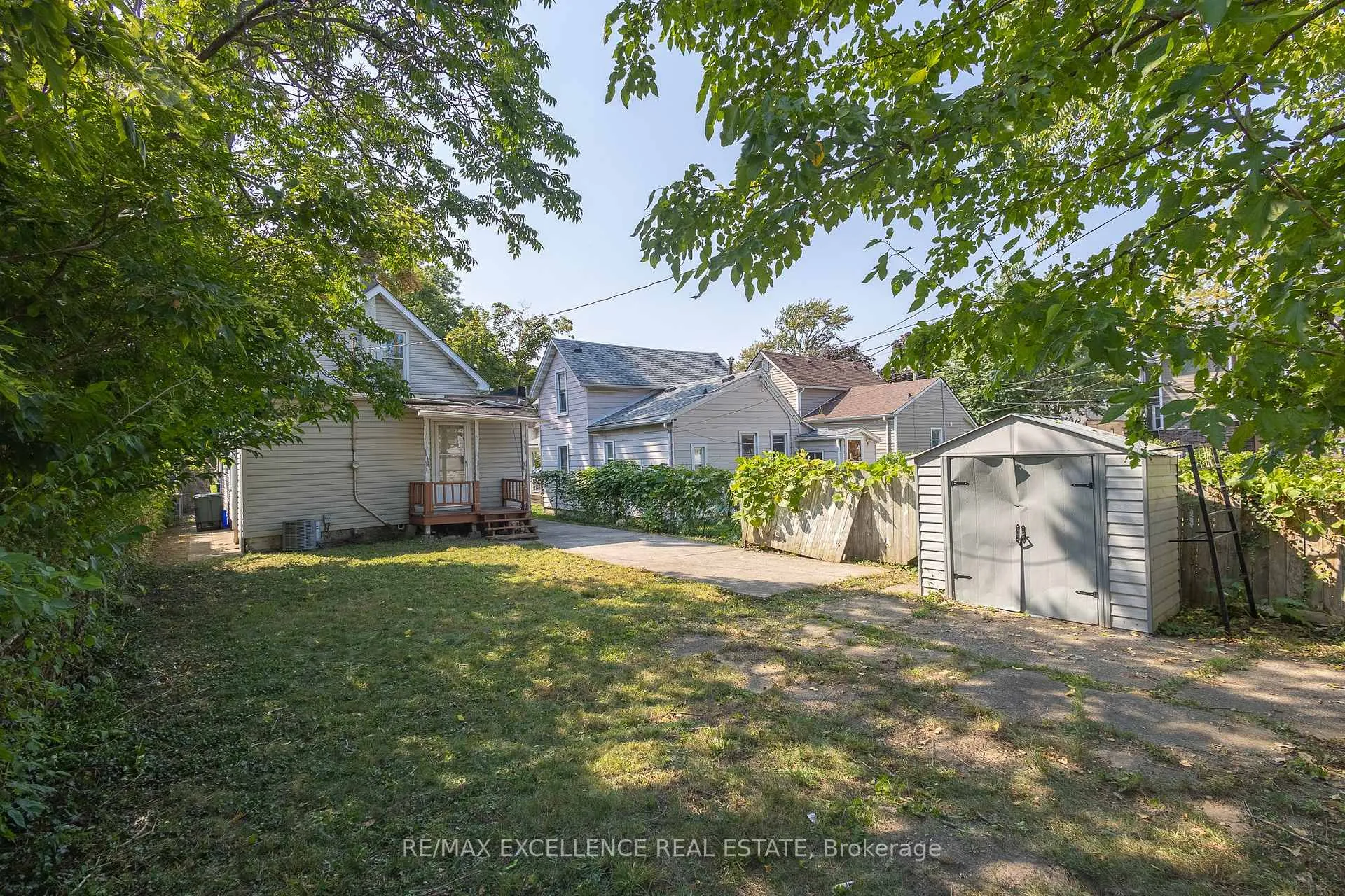 Photo 4 of 328 Bridge Avenue, Windsor — HOMEH