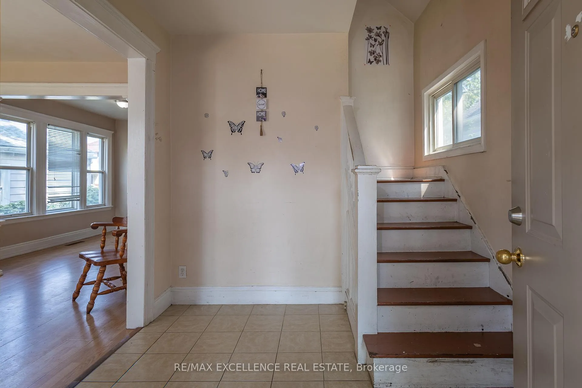 Photo 7 of 328 Bridge Avenue, Windsor — HOMEH