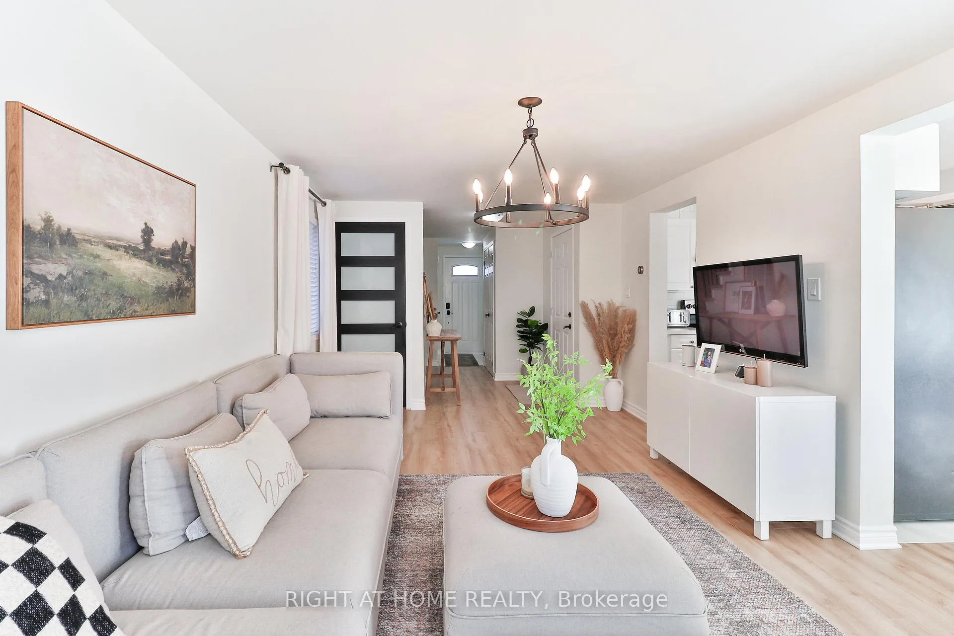 Photo 12 of 45 Ginger Drive, Barrie, Holly — HOMEH