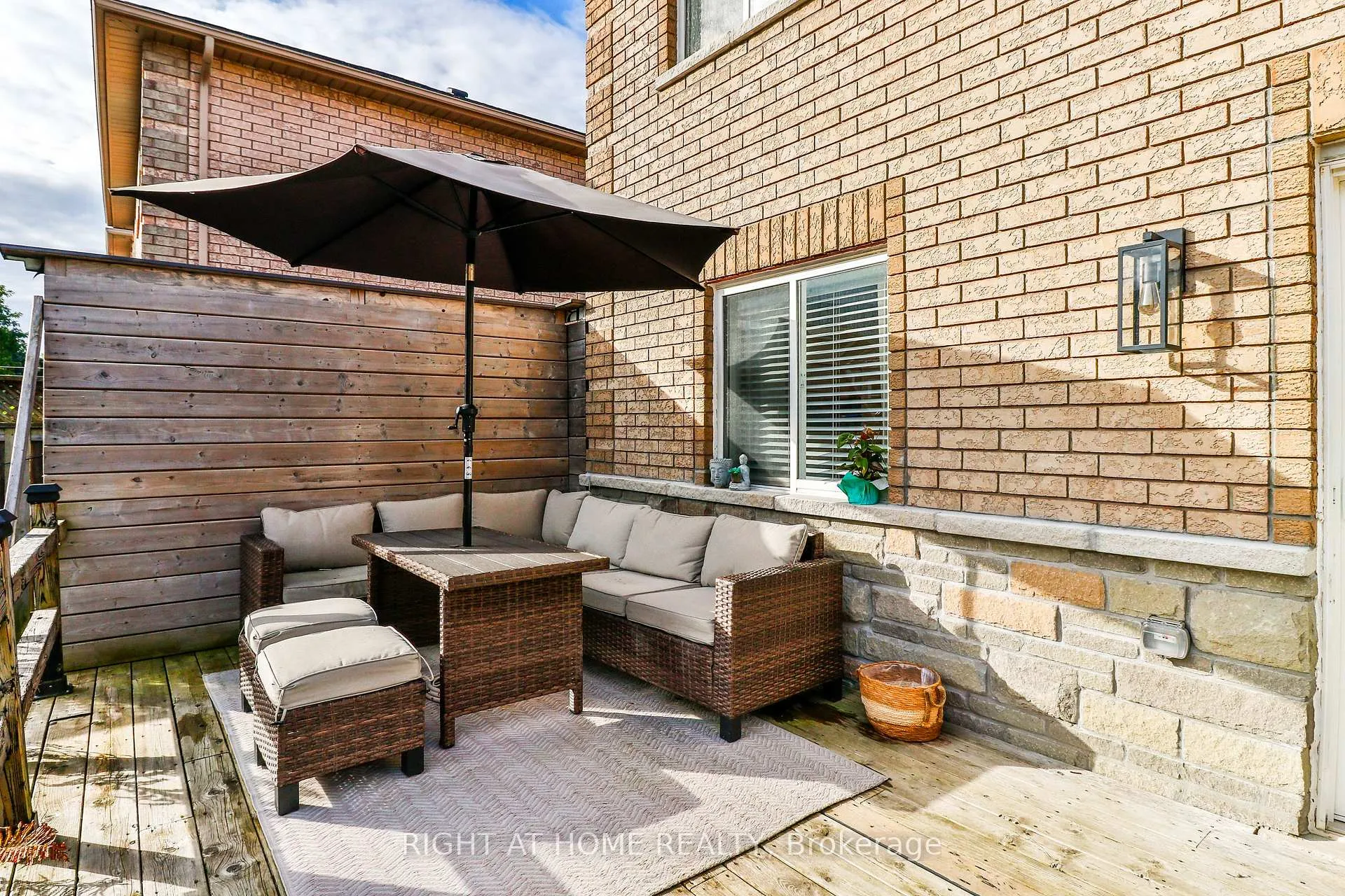 Photo 35 of 45 Ginger Drive, Barrie, Holly — HOMEH