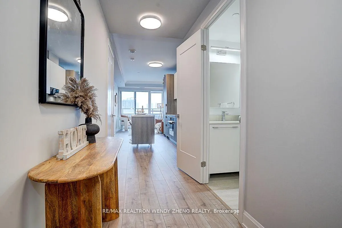 Photo 3 of Unit 207, 18 Water Walk Drive, Markham, Unionville — HOMEH