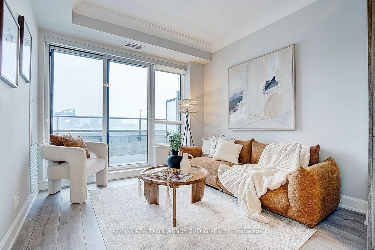 Photo 15 of Unit 207, 18 Water Walk Drive, Markham, Unionville — HOMEH