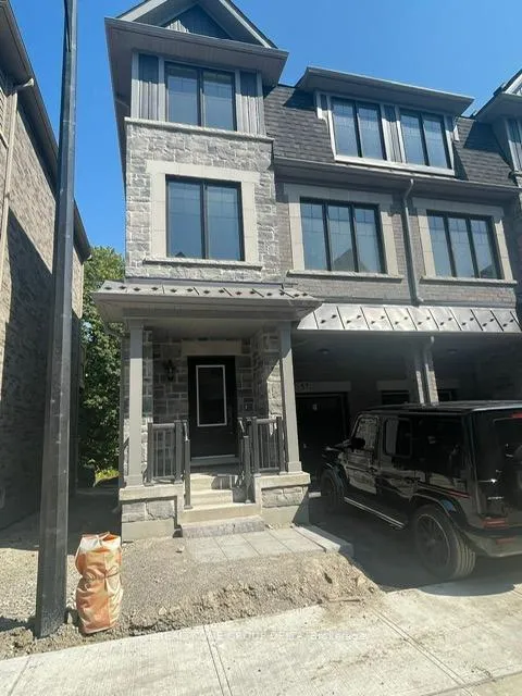 Photo 2 of 57 Folcroft (Main,2nd,3rd) Street, Brampton, Credit Valley — HOMEH