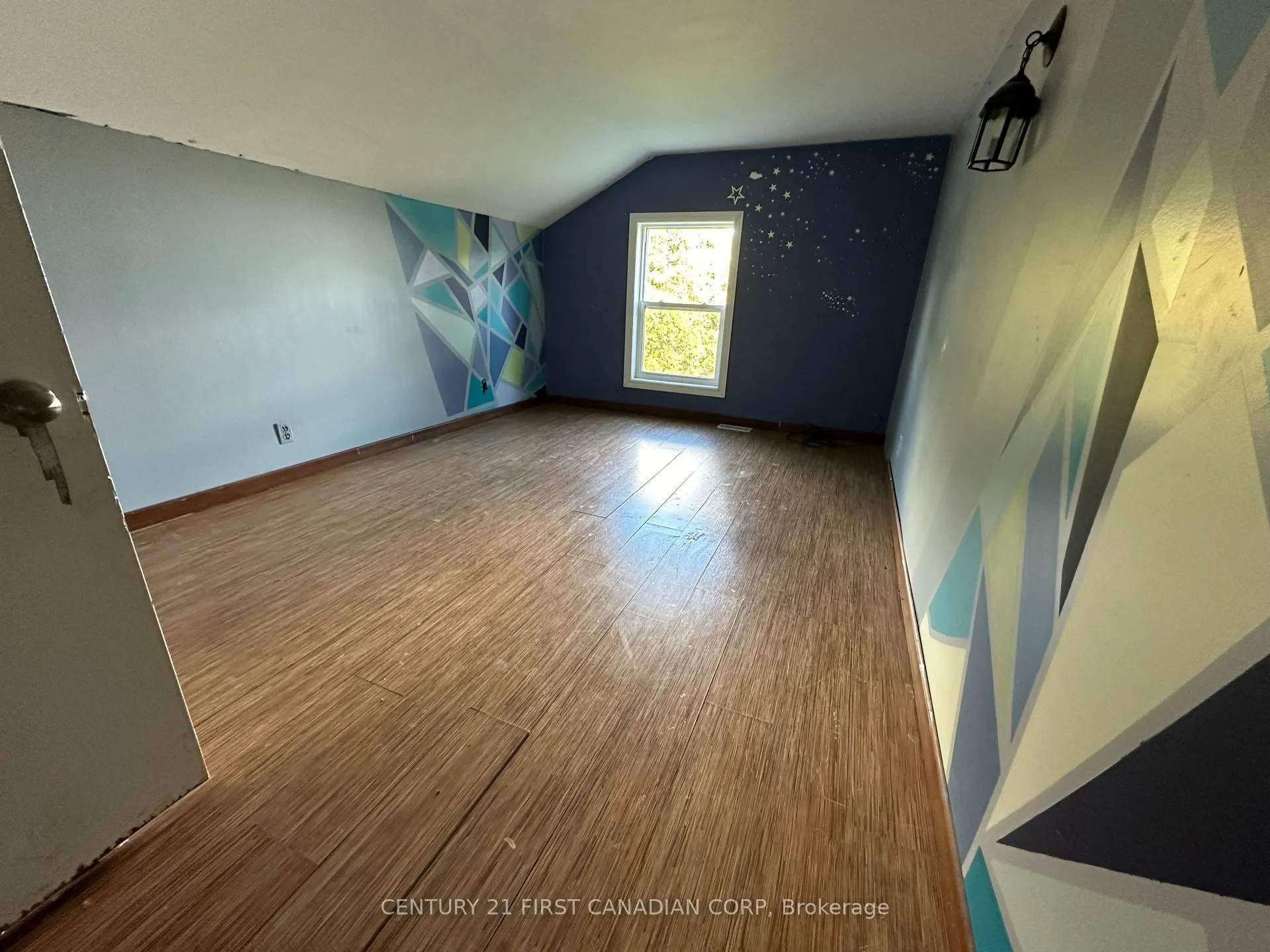 Photo 6 of 14559 Talbot Line, Chatham-Kent, Muirkirk — HOMEH