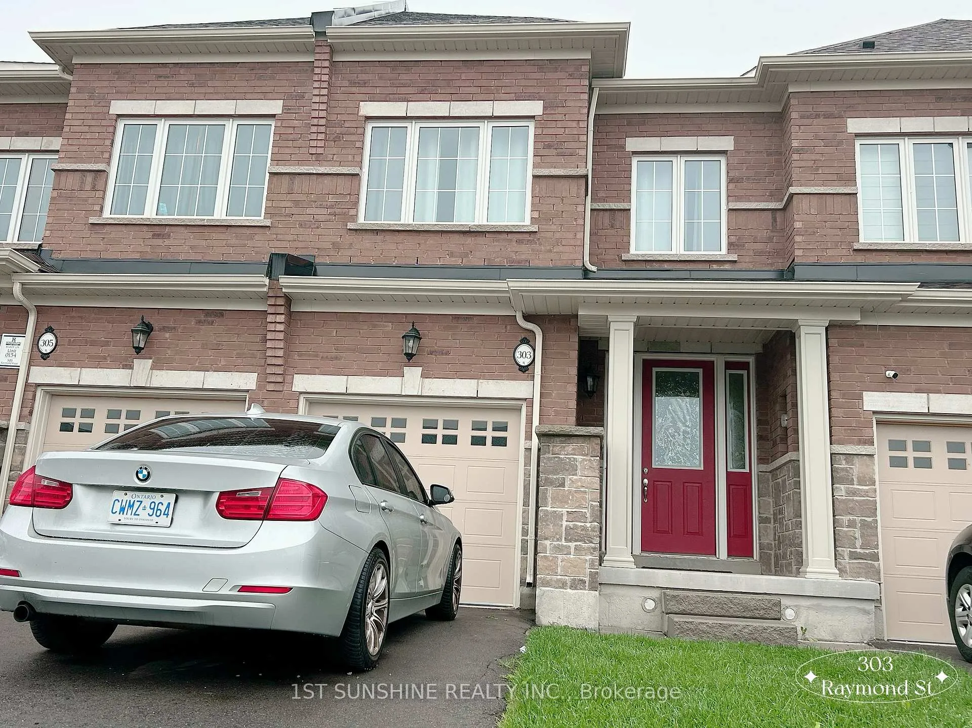 Photo 4 of 303 Raymond Road, Hamilton, Meadowlands — HOMEH