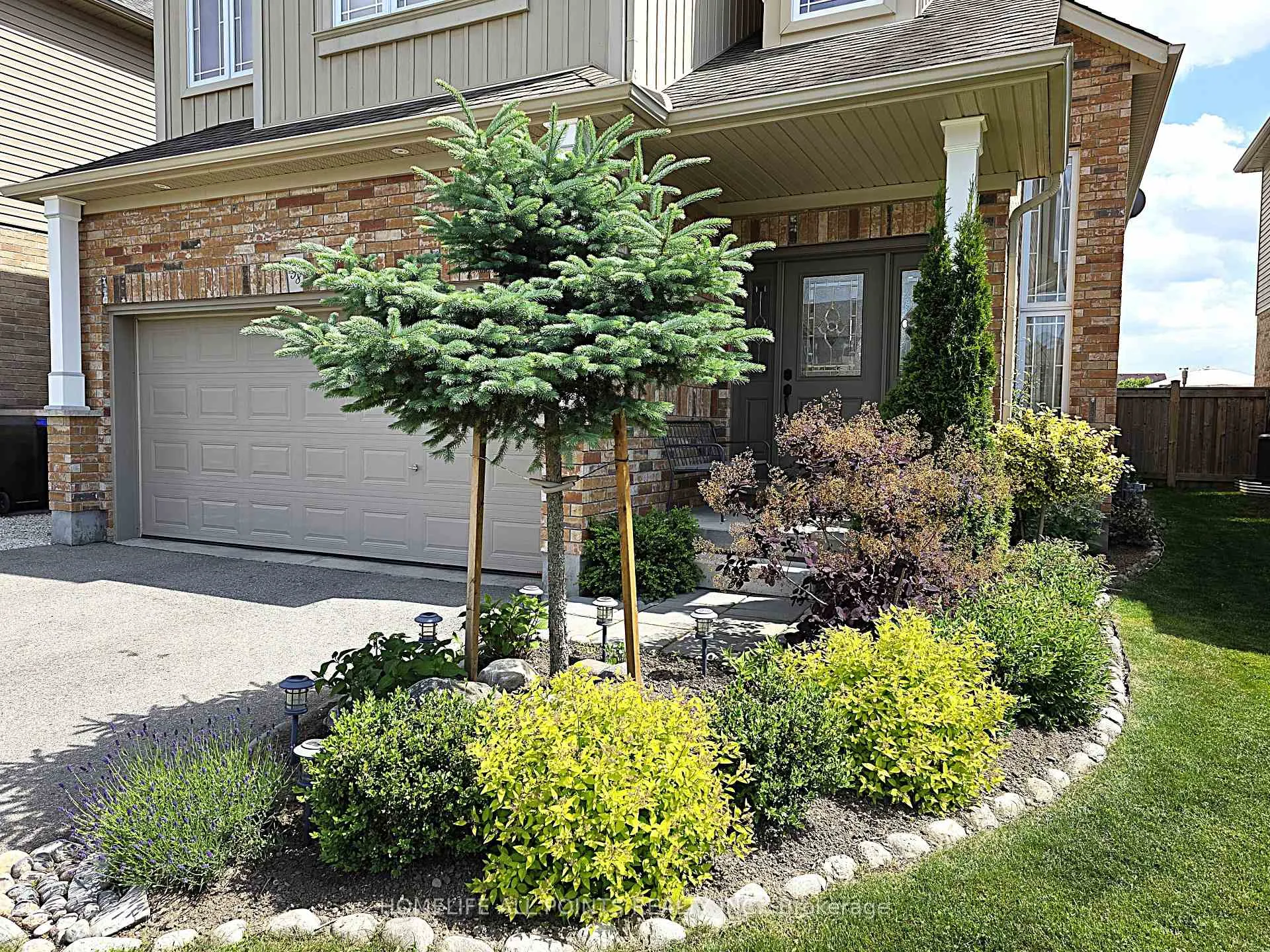 Photo 2 of 158 Gray Avenue, New Tecumseth, Alliston — HOMEH