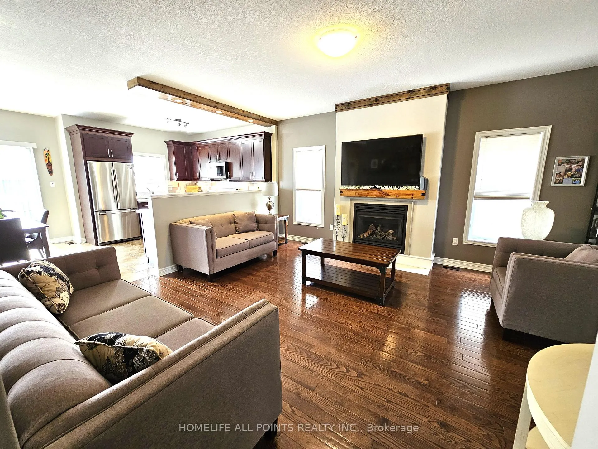 Photo 6 of 158 Gray Avenue, New Tecumseth, Alliston — HOMEH