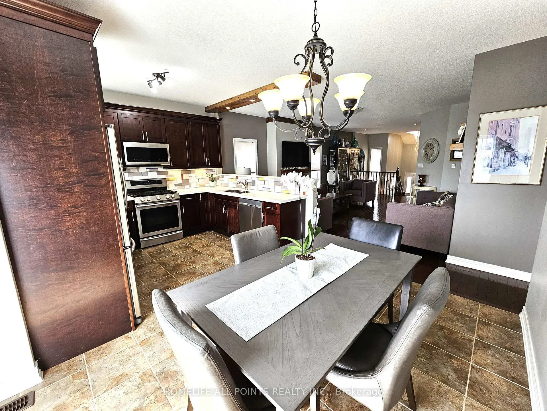 Photo 13 of 158 Gray Avenue, New Tecumseth, Alliston — HOMEH