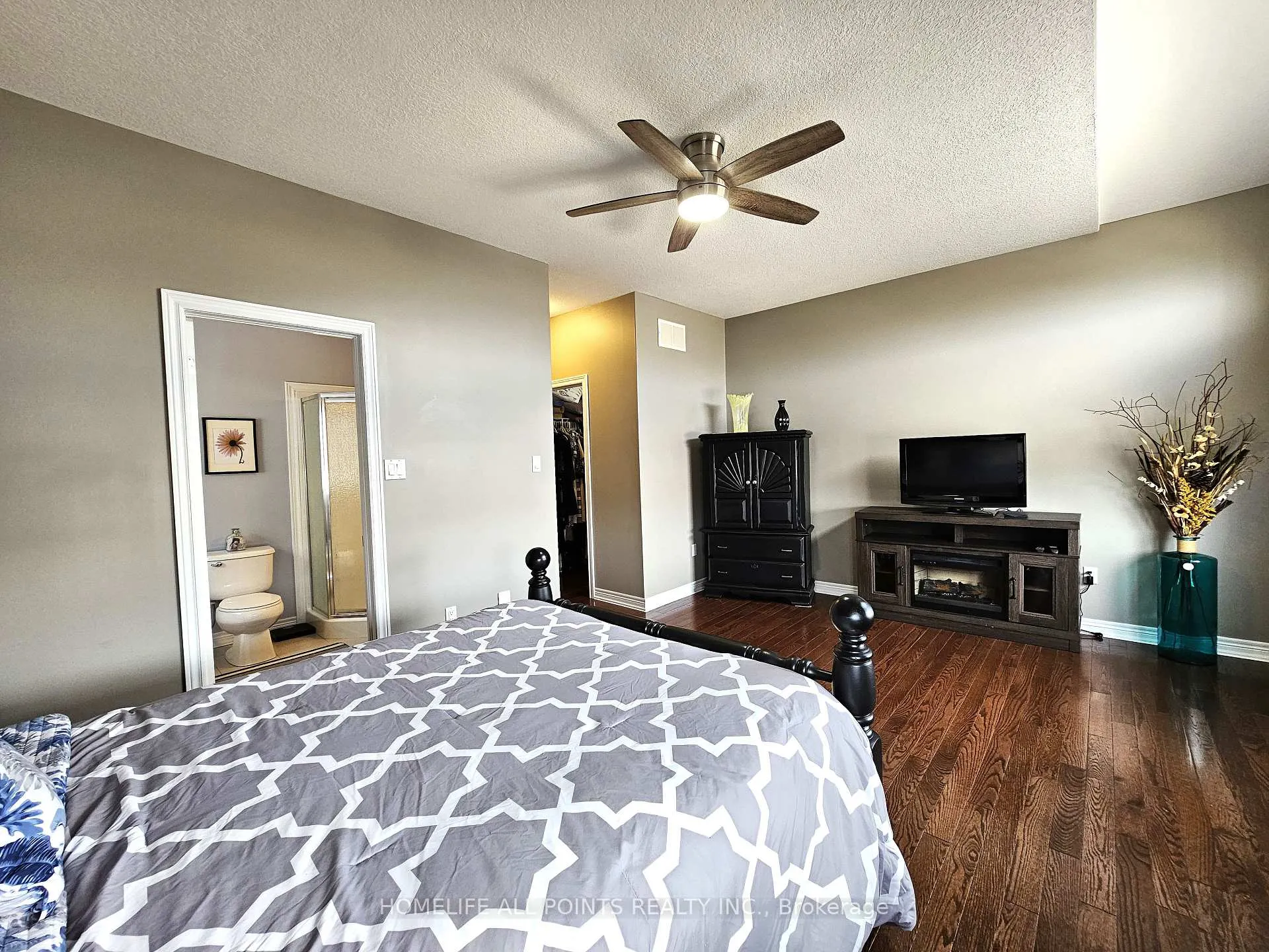 Photo 25 of 158 Gray Avenue, New Tecumseth, Alliston — HOMEH
