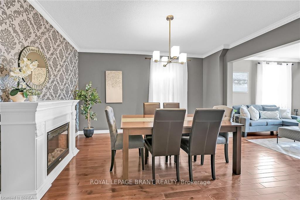 Photo 10 of 6 Charlotte Street, Brant, Paris — HOMEH