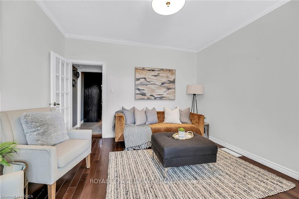 Photo 21 of 6 Charlotte Street, Brant, Paris — HOMEH