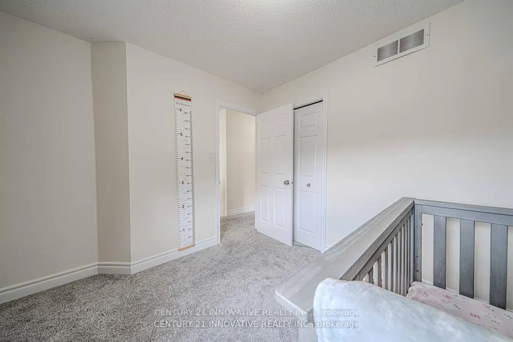 Photo 23 of 29 Brookheath Lane, Hamilton, Mount Hope — HOMEH