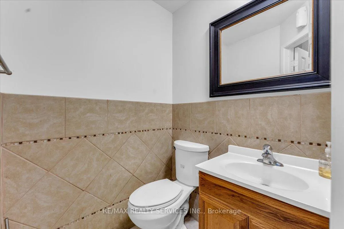 Photo 6 of 188 Simmons Boulevard, Brampton, Madoc — HOMEH