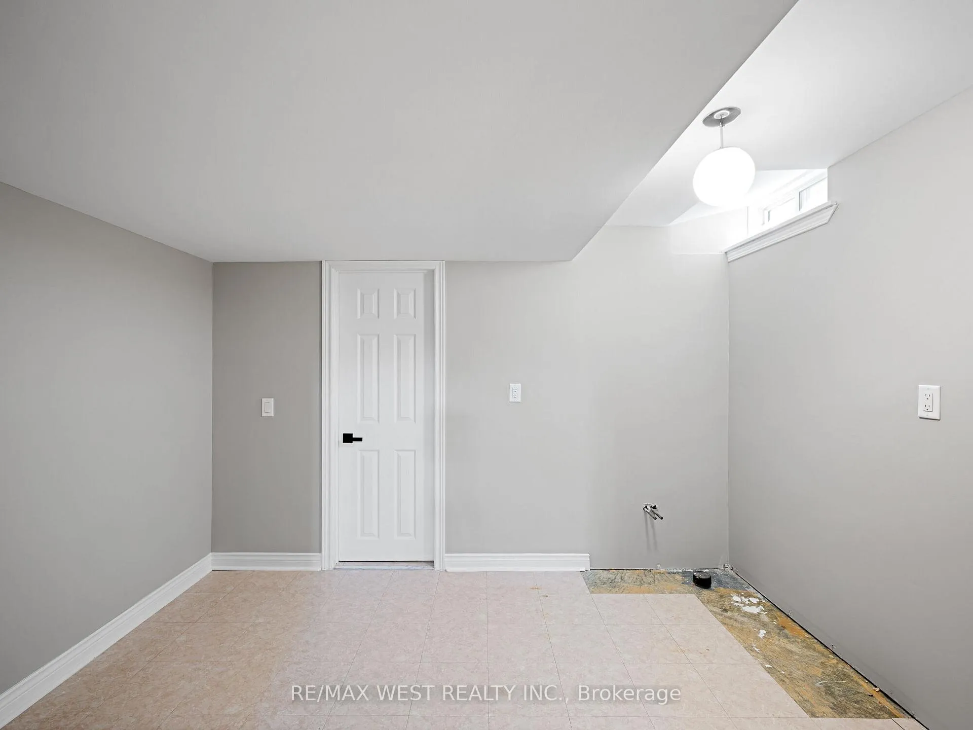 Photo 28 of 90 Archbury Circle, Caledon, Bolton East — HOMEH