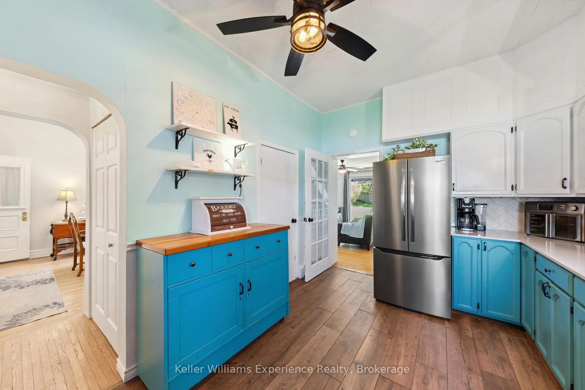 Photo 9 of 220 Third Street, Midland — HOMEH