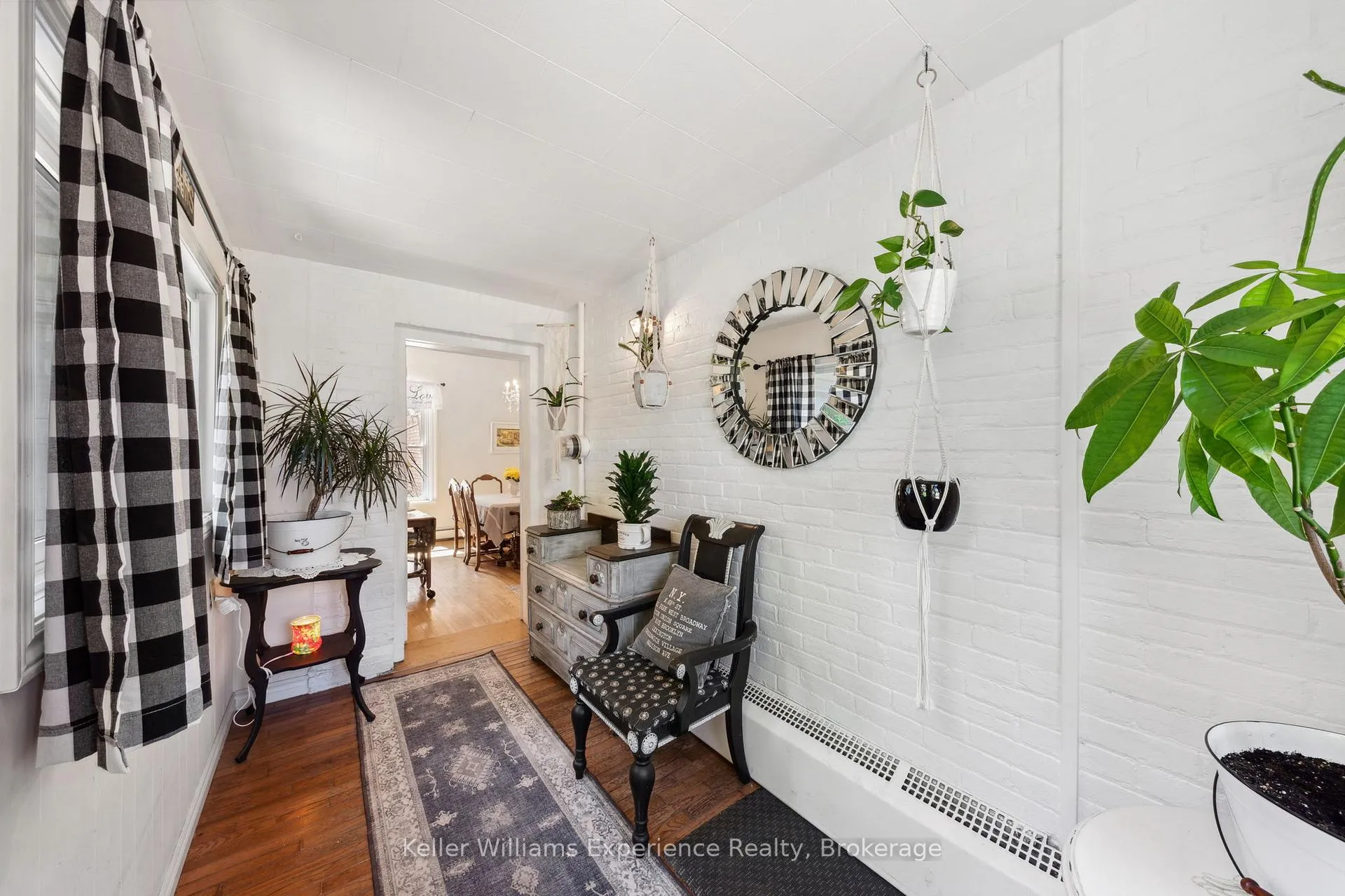 Photo 13 of 220 Third Street, Midland — HOMEH