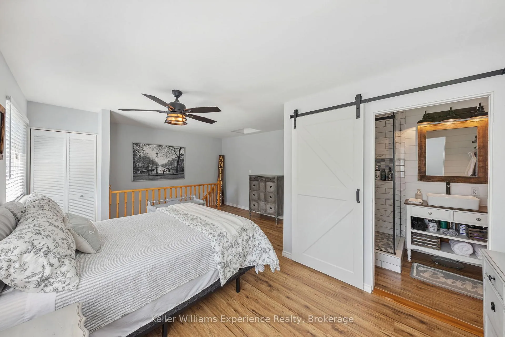 Photo 18 of 220 Third Street, Midland — HOMEH