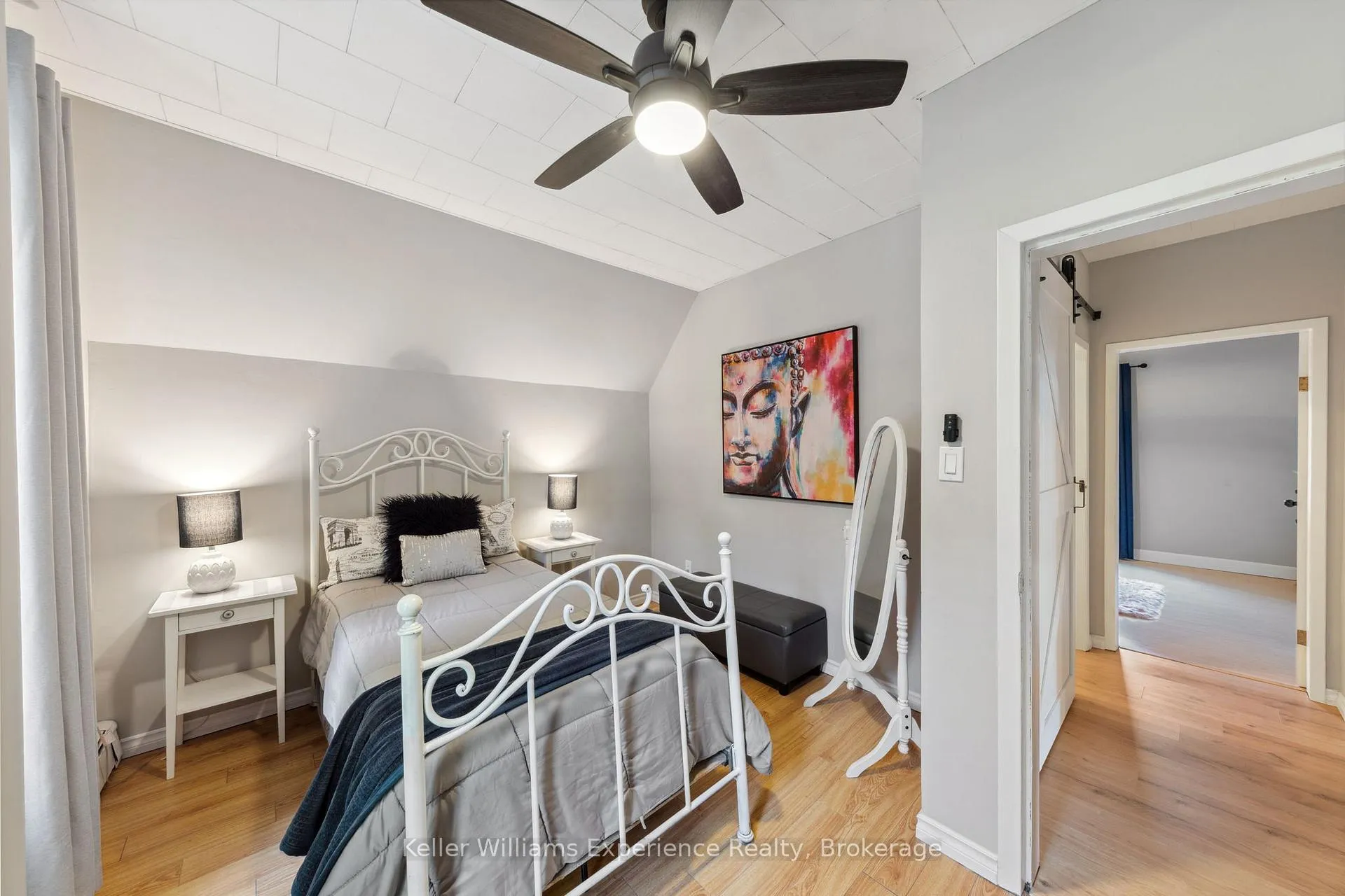 Photo 21 of 220 Third Street, Midland — HOMEH