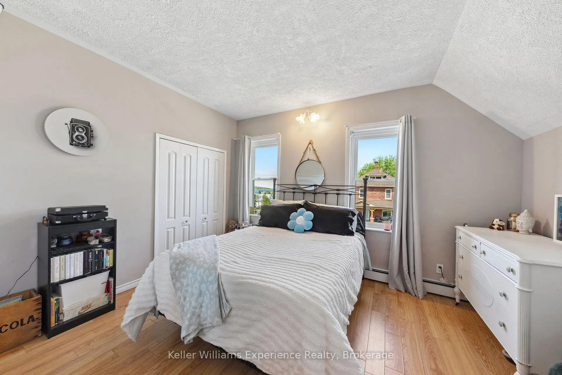 Photo 28 of 220 Third Street, Midland — HOMEH