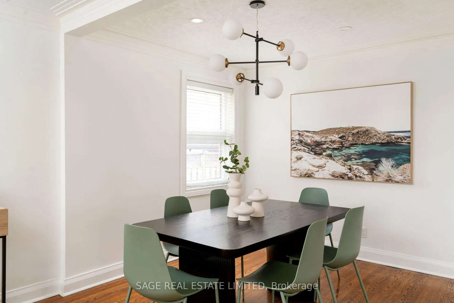Photo 11 of 149 Glenwood Crescent, Toronto, O'Connor-Parkview — HOMEH