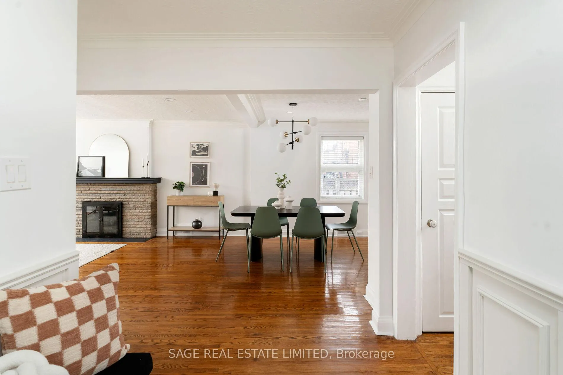 Photo 12 of 149 Glenwood Crescent, Toronto, O'Connor-Parkview — HOMEH