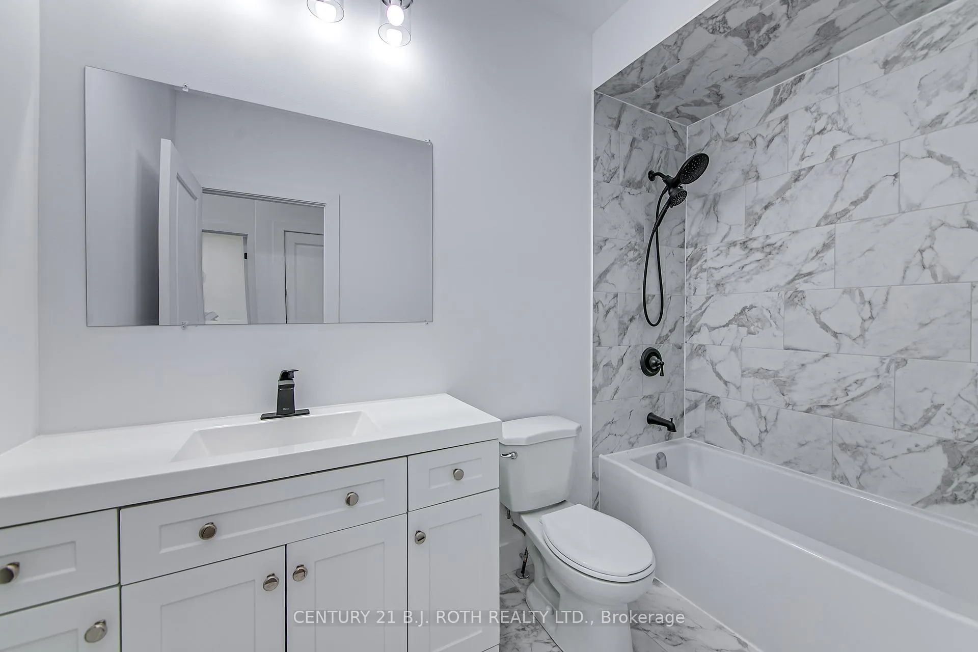 Photo 21 of 3256 Cove Avenue, Innisfil, Rural Innisfil — HOMEH